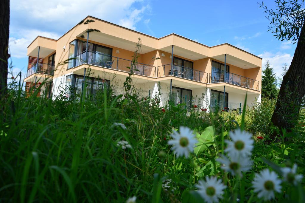 Apartmanovy Dom Krivan Bešeňová 外观 照片