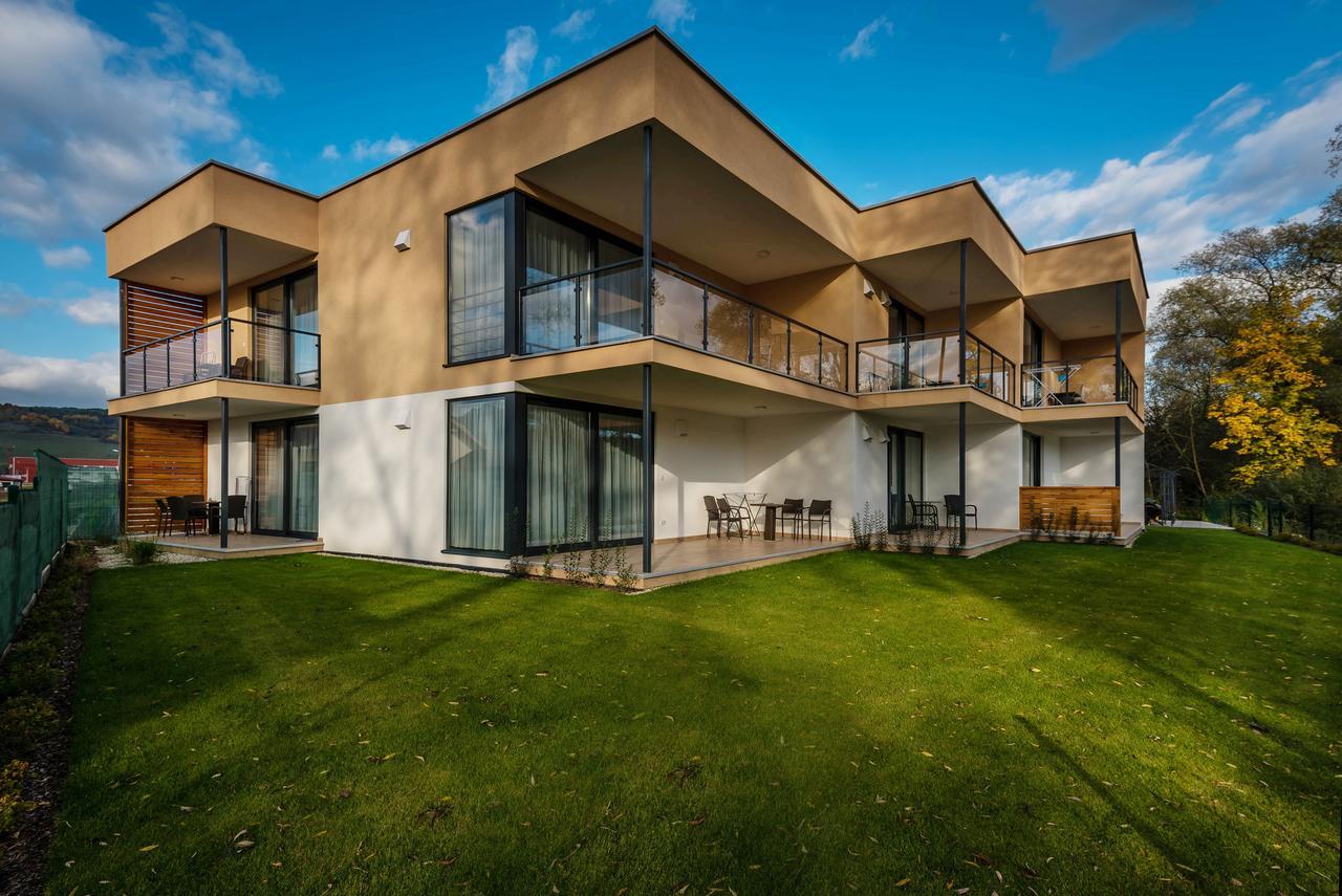 Apartmanovy Dom Krivan Bešeňová 外观 照片