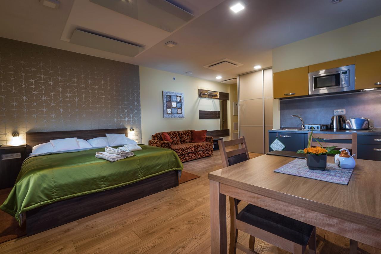 Apartmanovy Dom Krivan Bešeňová 外观 照片