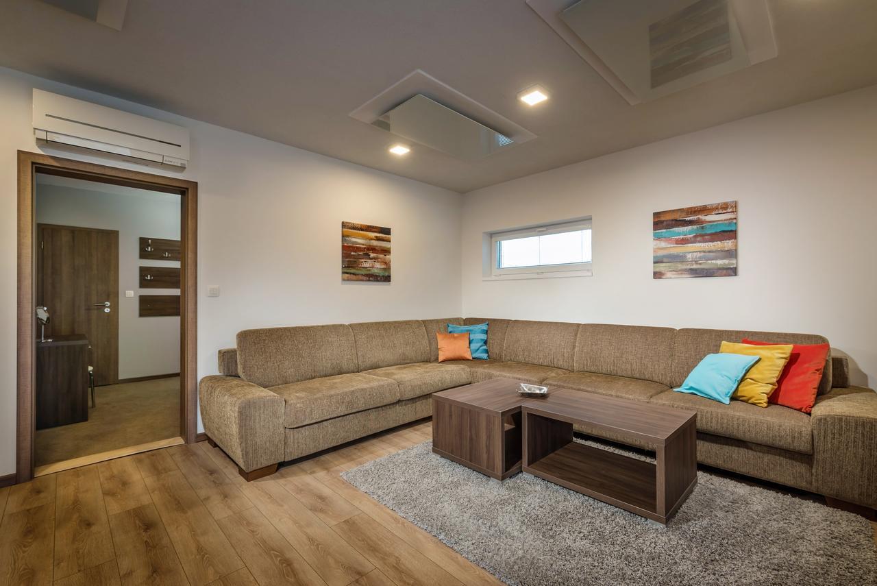 Apartmanovy Dom Krivan Bešeňová 外观 照片