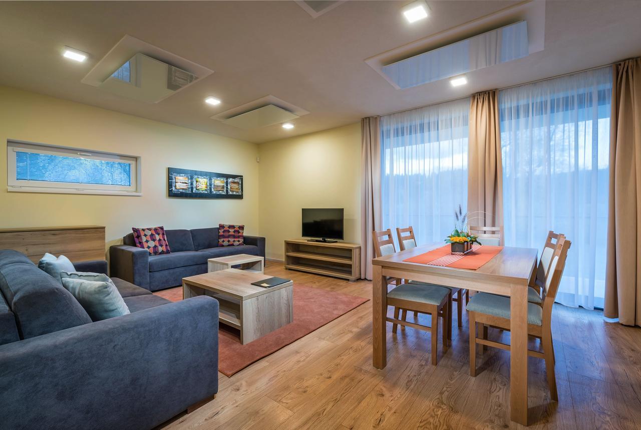 Apartmanovy Dom Krivan Bešeňová 外观 照片